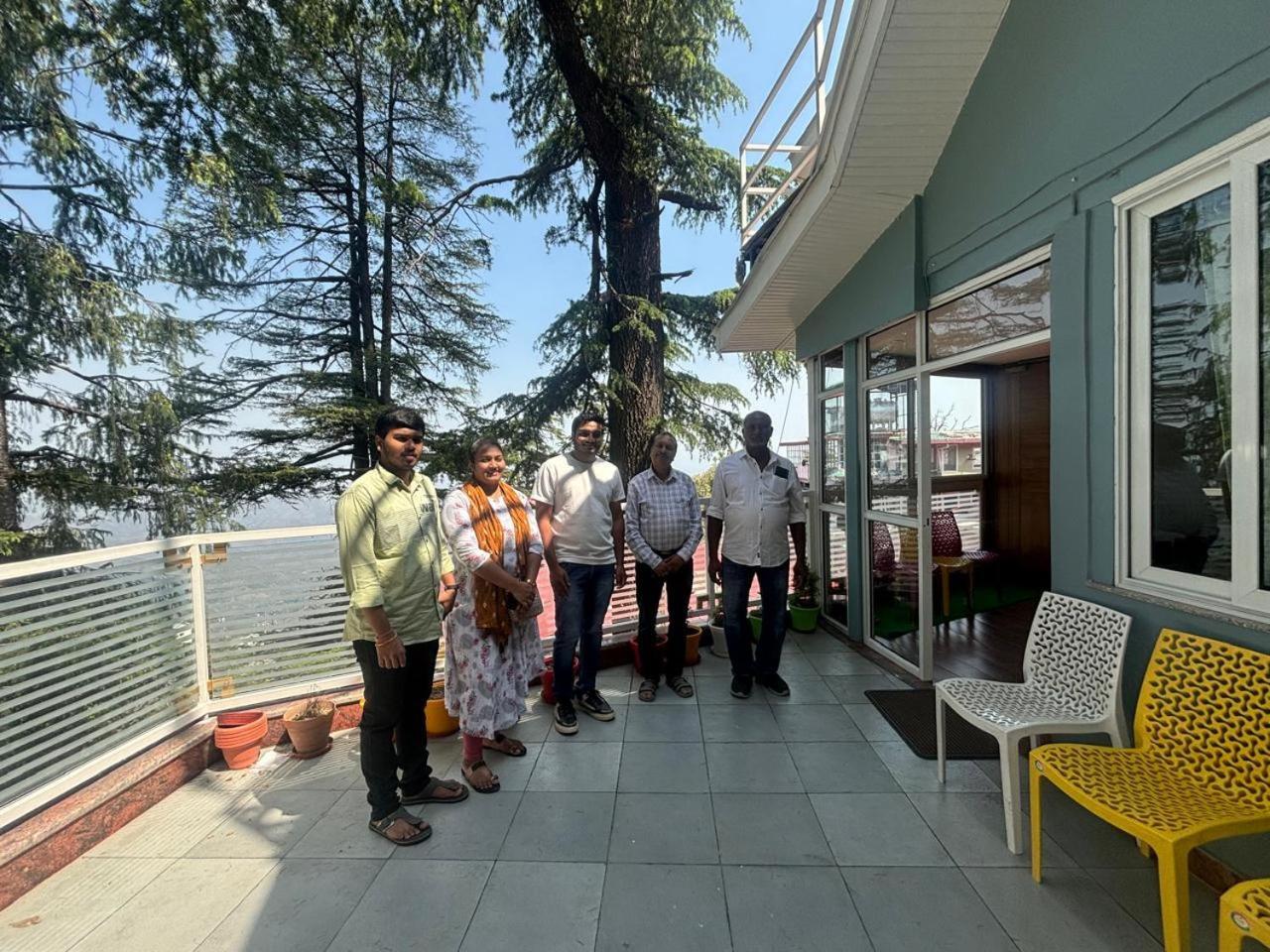 Hotel Jakhu Heights Shimla Exterior foto